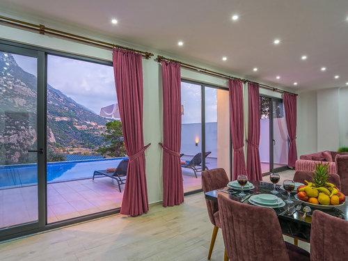  gece  -  Kasım
  | Kalkan İslamlar Balayı Villası: Jakuzili, Özel Havuzlu, 5 Kişilik Muhafazakar